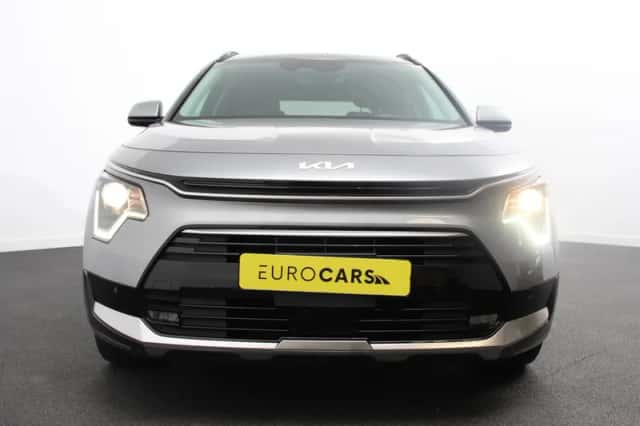 Kia Niro (2024) thumbnail 3