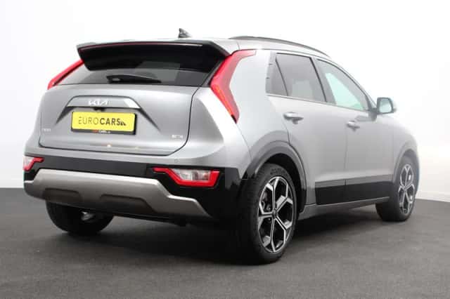 Kia Niro (2024) thumbnail 4