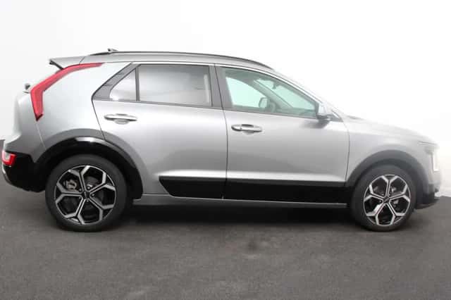 Kia Niro (2024) thumbnail 5