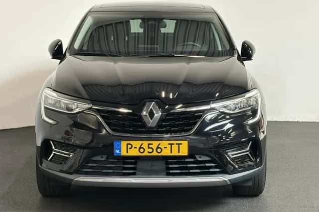 Renault Arkana (2022) thumbnail 4