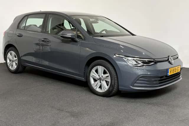 Volkswagen Golf (2021) thumbnail 5