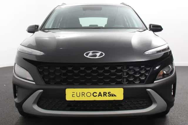 Hyundai Kona (2023) thumbnail 5