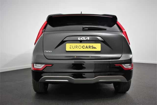 Kia Niro EV (2024) thumbnail 3