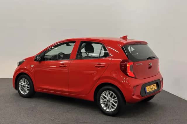Kia Picanto (2020) thumbnail 4