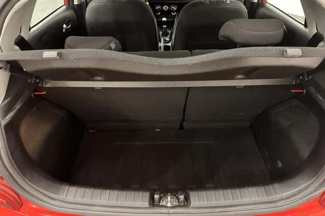 Kia Picanto (2020) thumbnail 6