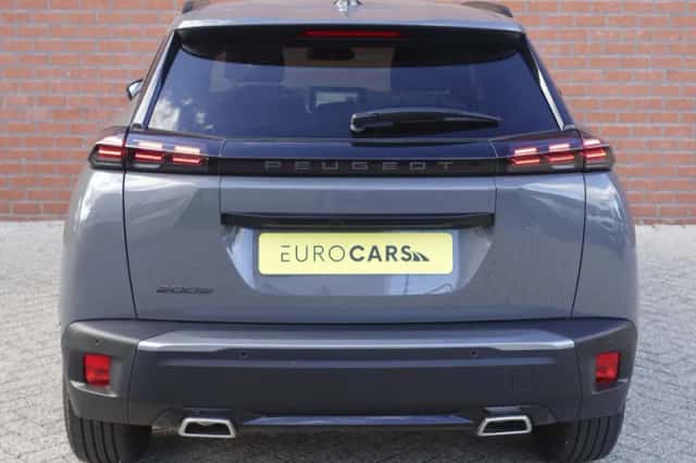 Peugeot 2008 (2024) thumbnail 3