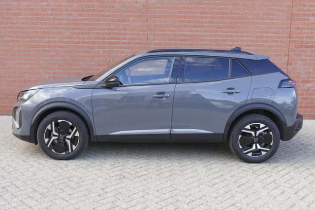 Peugeot 2008 (2024) thumbnail 5