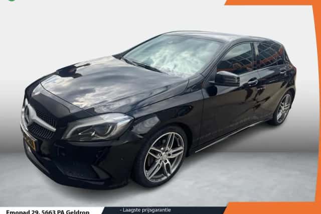 Mercedes-Benz A-Klasse (2015) thumbnail 1