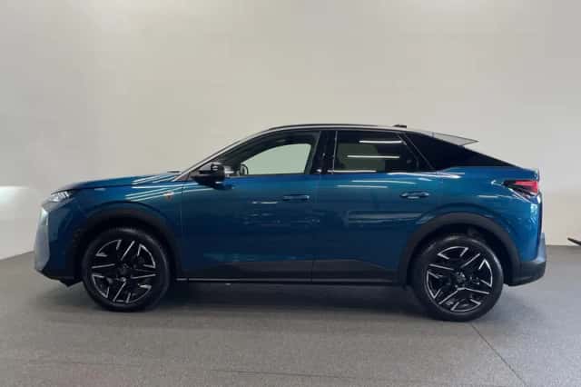 Peugeot 3008 (2024) thumbnail 4