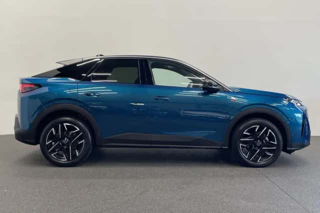 Peugeot 3008 (2024) thumbnail 5