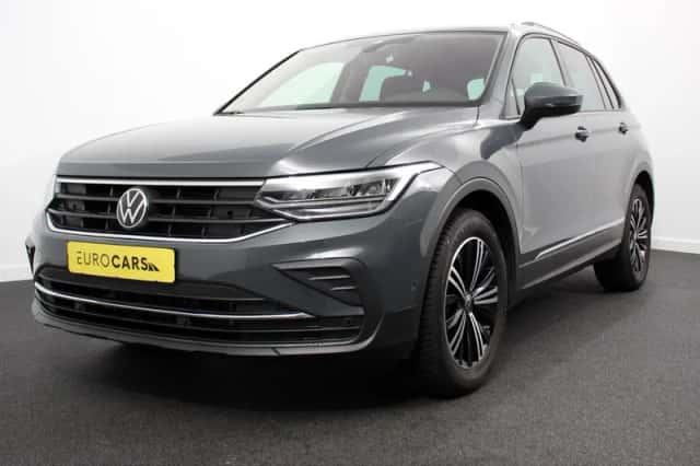 Volkswagen Tiguan (2023) thumbnail 1