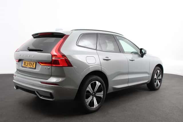 Volvo XC60 (2025) thumbnail 4