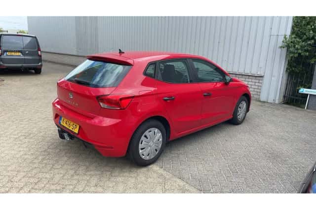 SEAT Ibiza (2021) thumbnail 3