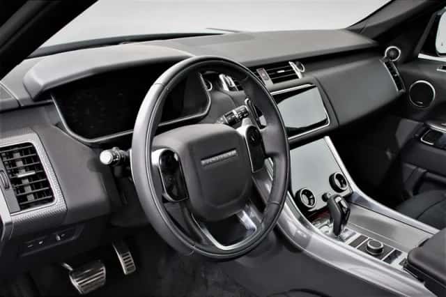 Land Rover Range Rover Sport (2023) thumbnail 2