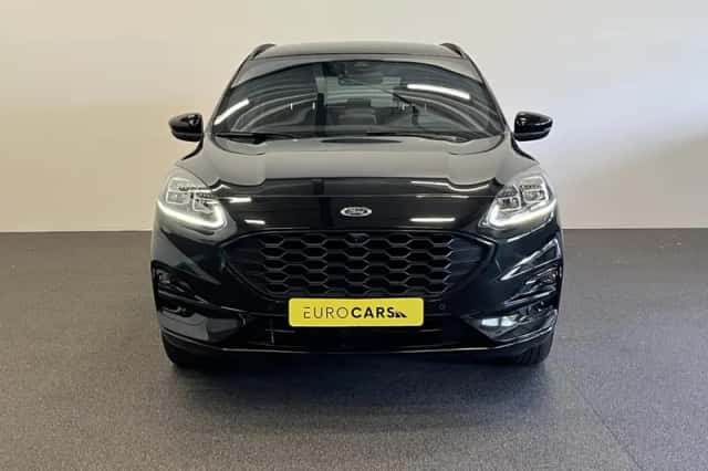 Ford Kuga (2022) thumbnail 3