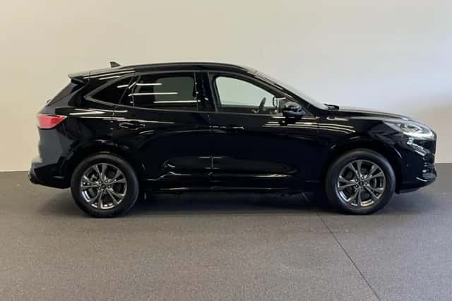 Ford Kuga (2022) thumbnail 5