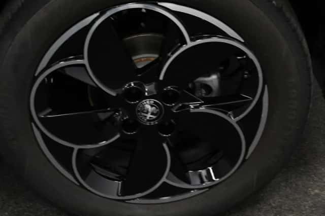 Alfa Romeo Junior (2025) thumbnail 3