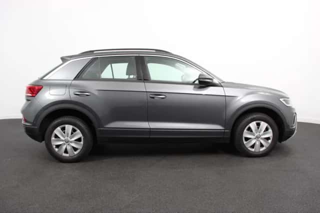 Volkswagen T-Roc (2022) thumbnail 6