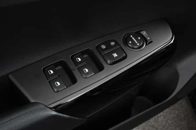 Kia Picanto (2025) thumbnail 12