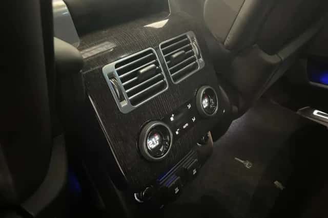 Land Rover Range Rover (2019) thumbnail 24