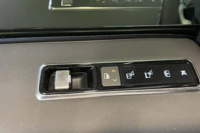 Land Rover Range Rover (2019) thumbnail 27