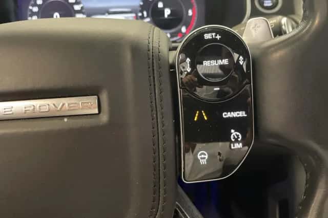 Land Rover Range Rover (2019) thumbnail 35