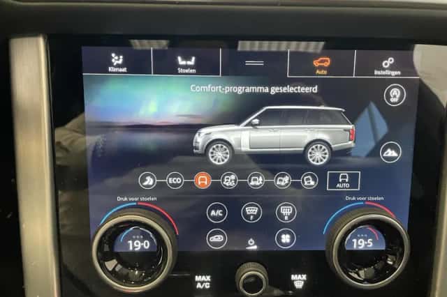 Land Rover Range Rover (2019) thumbnail 41
