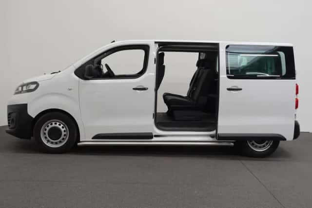 Opel Vivaro (2020) thumbnail 28