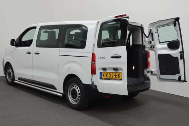Opel Vivaro (2020) thumbnail 33