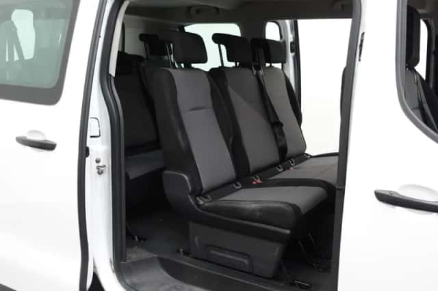 Opel Vivaro (2020) thumbnail 37