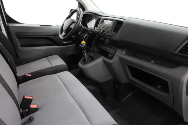 Opel Vivaro (2020) thumbnail 39
