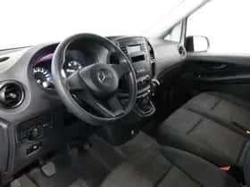 Mercedes-Benz Vito thumbnail 2