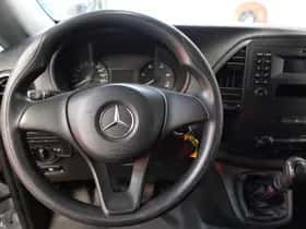 Mercedes-Benz Vito (2017) thumbnail 13