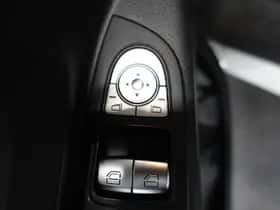 Mercedes-Benz Vito thumbnail 9