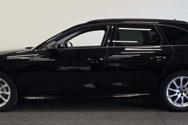 Audi A4 (2020) thumbnail 2
