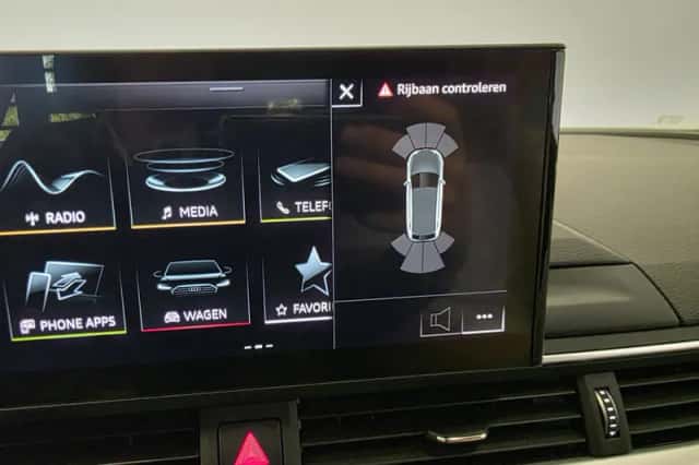 Audi A4 (2020) thumbnail 18