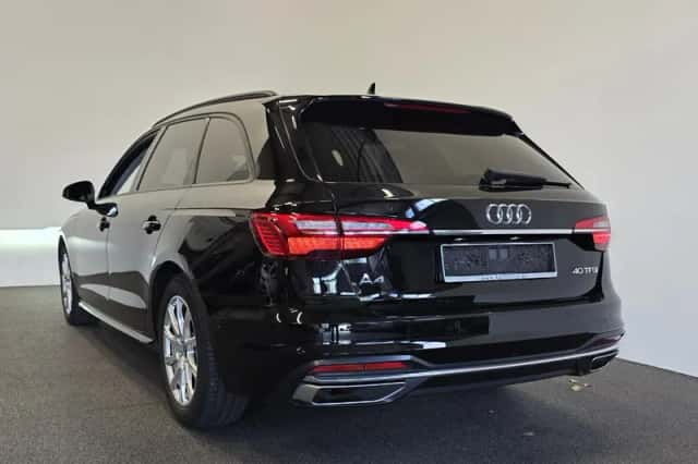 Audi A4 (2020) thumbnail 3