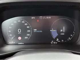 Volvo XC40 (2021) thumbnail 11