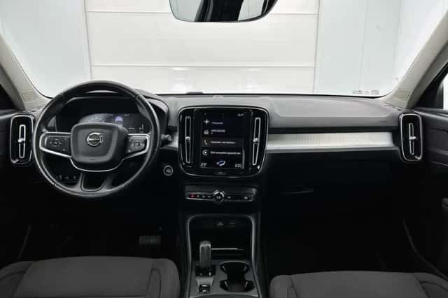 Volvo XC40 (2021) thumbnail 18