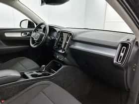 Volvo XC40 (2021) thumbnail 19