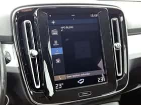 Volvo XC40 (2021) thumbnail 7