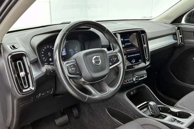 Volvo XC40 (2021) thumbnail 10