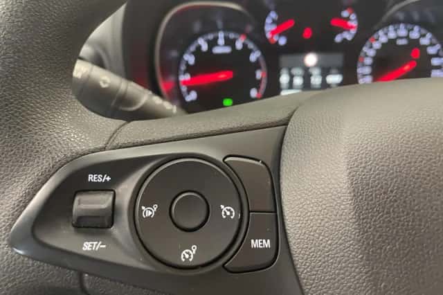 Opel Combo Life (2020) thumbnail 14