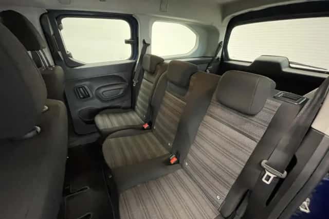 Opel Combo Life (2020) thumbnail 20