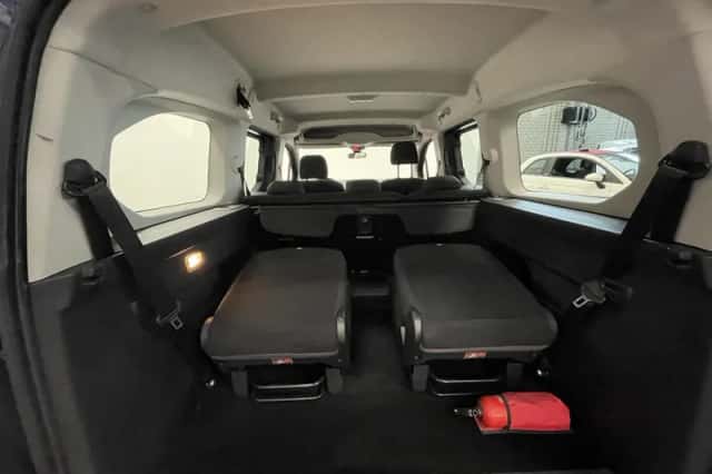 Opel Combo Life (2020) thumbnail 23