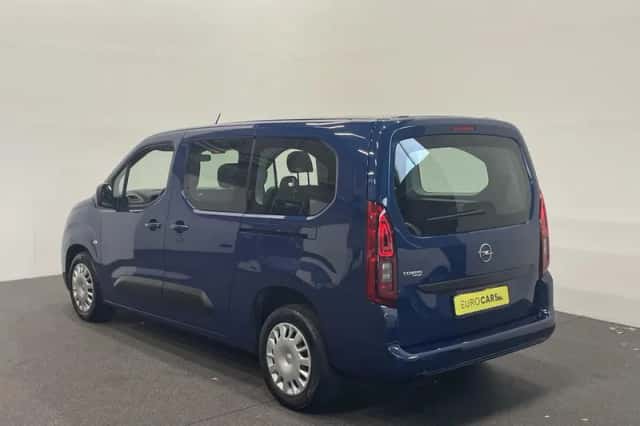 Opel Combo Life (2020) thumbnail 4
