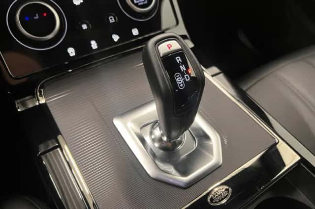 Land Rover Range Rover Evoque (2023) thumbnail 30