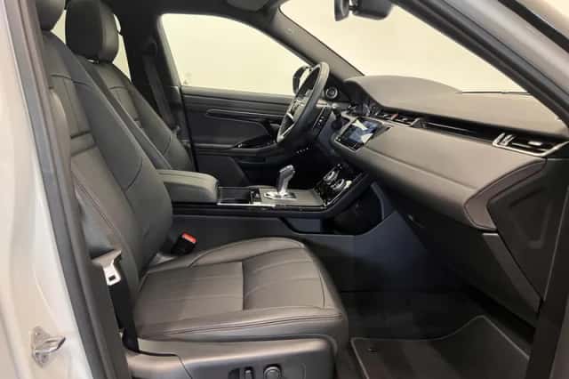 Land Rover Range Rover Evoque (2023) thumbnail 10