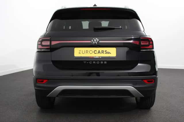 Volkswagen T-Cross (2021) thumbnail 3