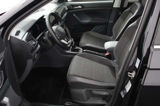 Volkswagen T-Cross (2021) thumbnail 8